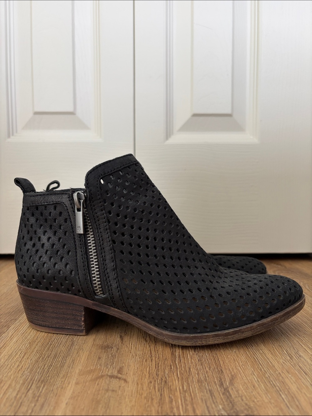 Lucky Brand || Basel Ankle Booties with Side Zip